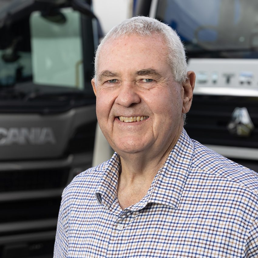 20250721_MBM_Headshots-5_websize